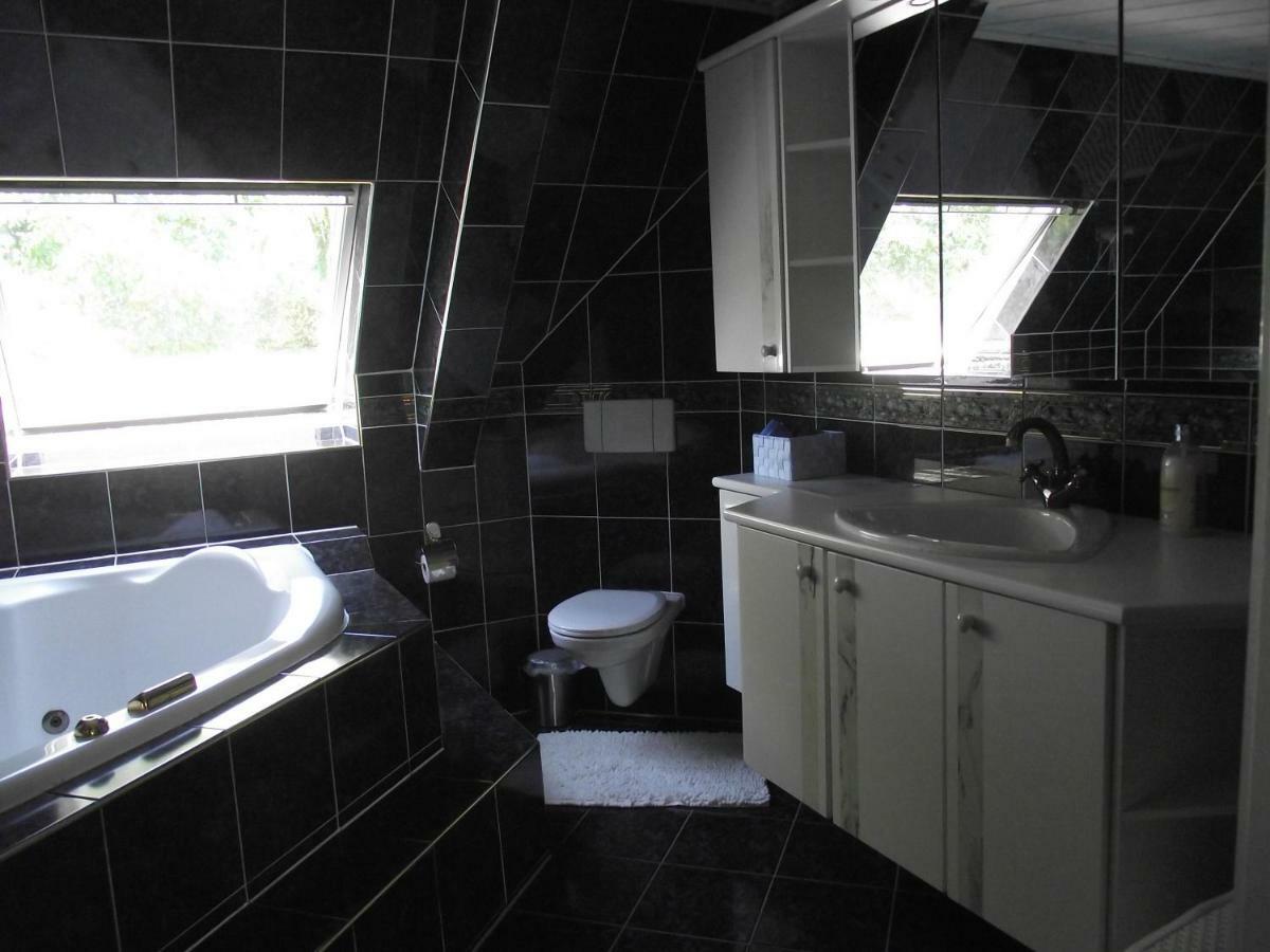 B&B Landgoed Sonneborghe Kollumerzwaag Экстерьер фото